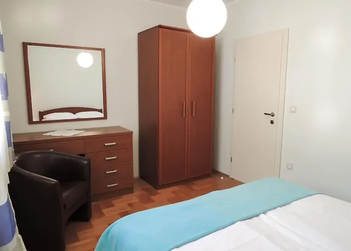 3785-2 For 3 Pers In Apartament *