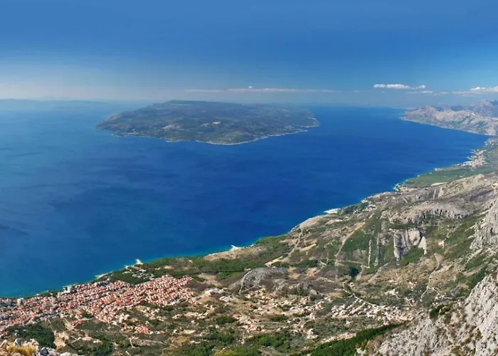 3785-2 For 3 Pers In Baška Voda