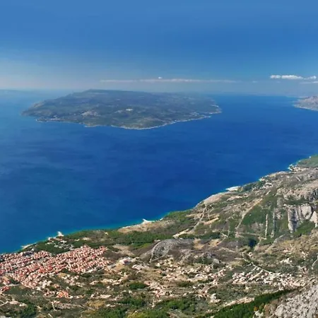 3785-2 For 3 Pers In Baška Voda